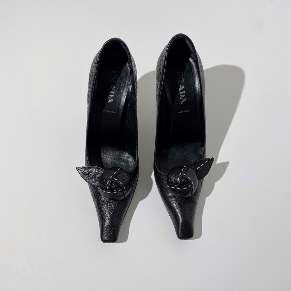 Prada Black Leather Rose Pointed Square toe Heels
